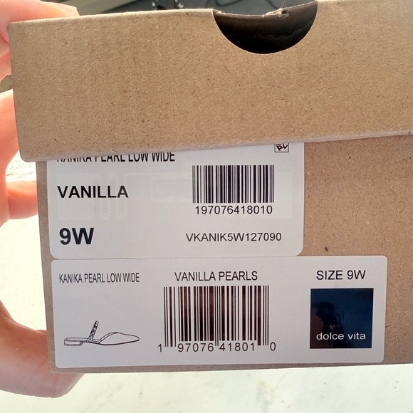 Dolce Vita Kanika Pearl Low Mules Flats Vanilla Pearls - Picture 9 of 9